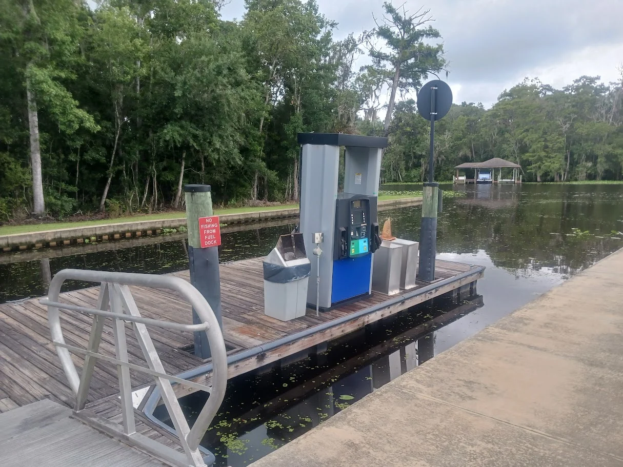 trout creek memorial park picnic on water fuel dock fl 32092
